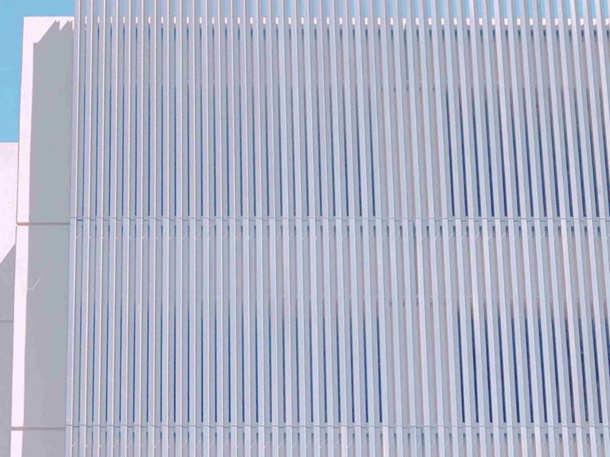 How Do Aluminum Mesh Cladding Panels Wholesale Options Shape Office Building Customization?