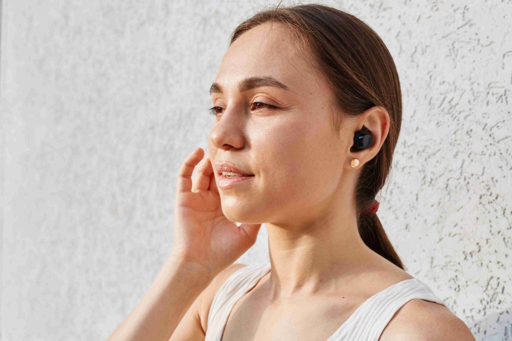 wireless Bluetooth earbuds