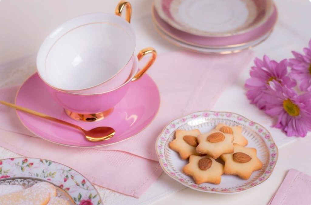 How Aluminum Extrusion and Customization Specialists Enhance the Design of Beautiful Melamine Tableware?