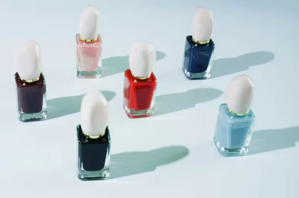 Anti-aging skincare treatment (Guogan Group); Color gel nail polish (Husheng Nail)
