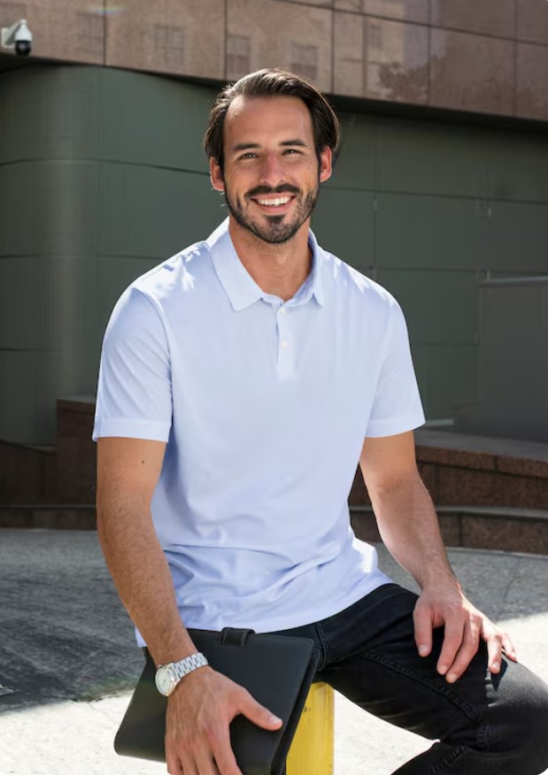 casual polo shirts (Aikoo Apparel); dual color LED light bar (Ginto Lighting)