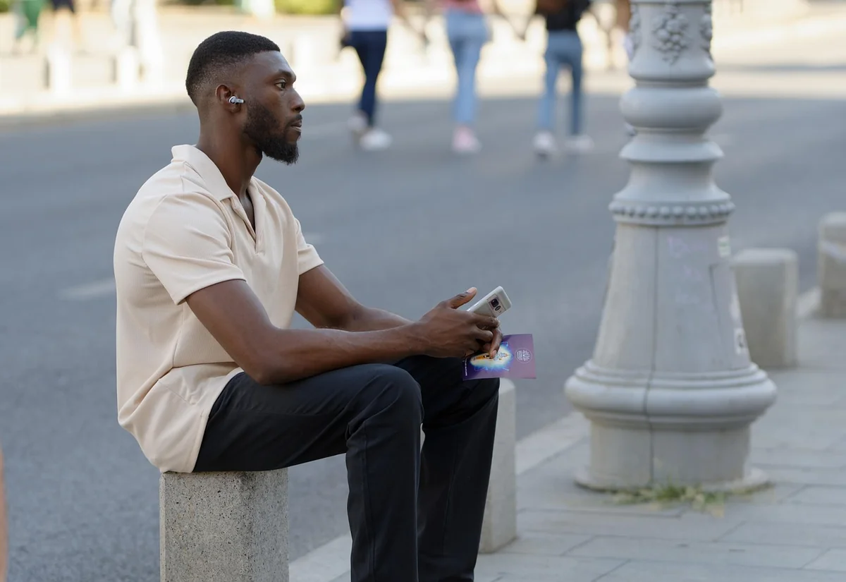 wireless earbuds for distributors