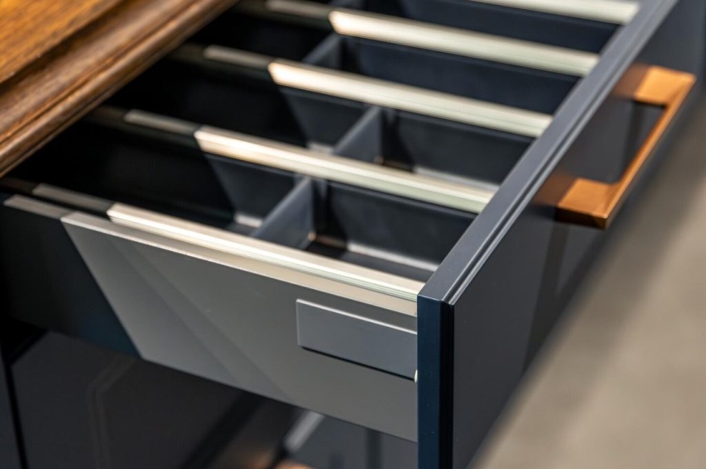 aluminum slides rail for drawers (Bellwether Technology); FRP manufacturers Australia
