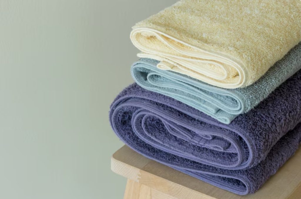 disposable bed sheets ((Shijingcheng Non-Woven Products) ; bath towels (Eliya Hotel Linen)