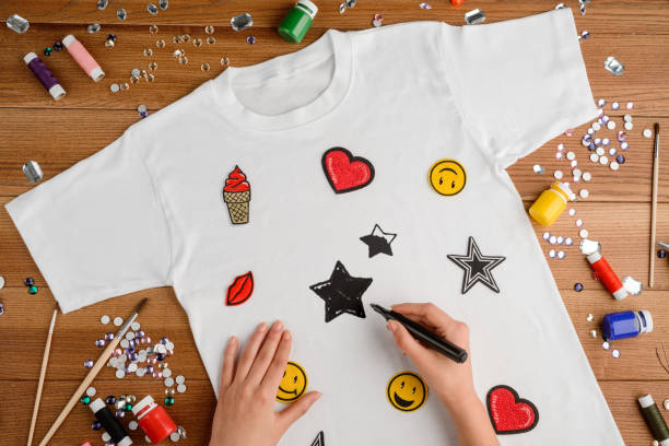 custom clothing manufacturer (Jinyifang Garment Factory); custom nail polish supplier (Husheng Nail)