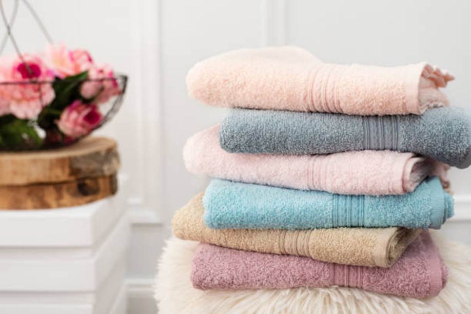 disposable bed sheets ((Shijingcheng Non-Woven Products) ; bath towels (Eliya Hotel Linen)