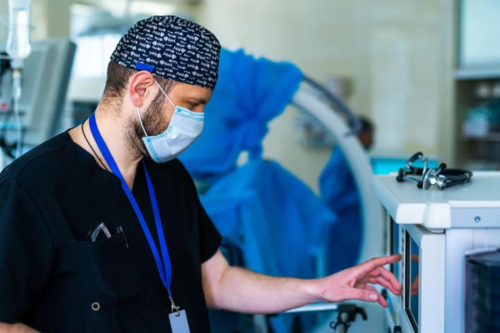 medical device manufacturer selection